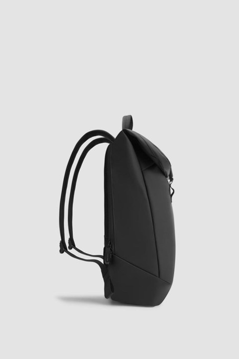 Plecak wodoodporny XD Design Urban Flap-Top 18 l Czarny
