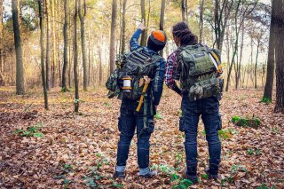 Plecak survivalowy NEO TOOLS 84-326 40L Zielony