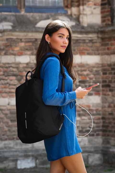 Plecak antykradzieżowy XD Design Bobby Soft 16 l Czarny